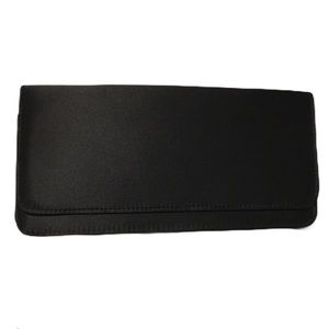 NWOT Dana Buchman Clutch